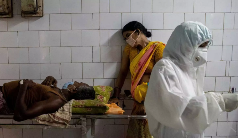 447 θάνατοι από κορωνοϊό και 35.499 κρούσματα σε ένα 24ωρο στην Ινδία