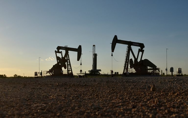 Πετρέλαιο: Αύξηση «φωτιά» πάνω από 80 δολάρια το βαρέλι