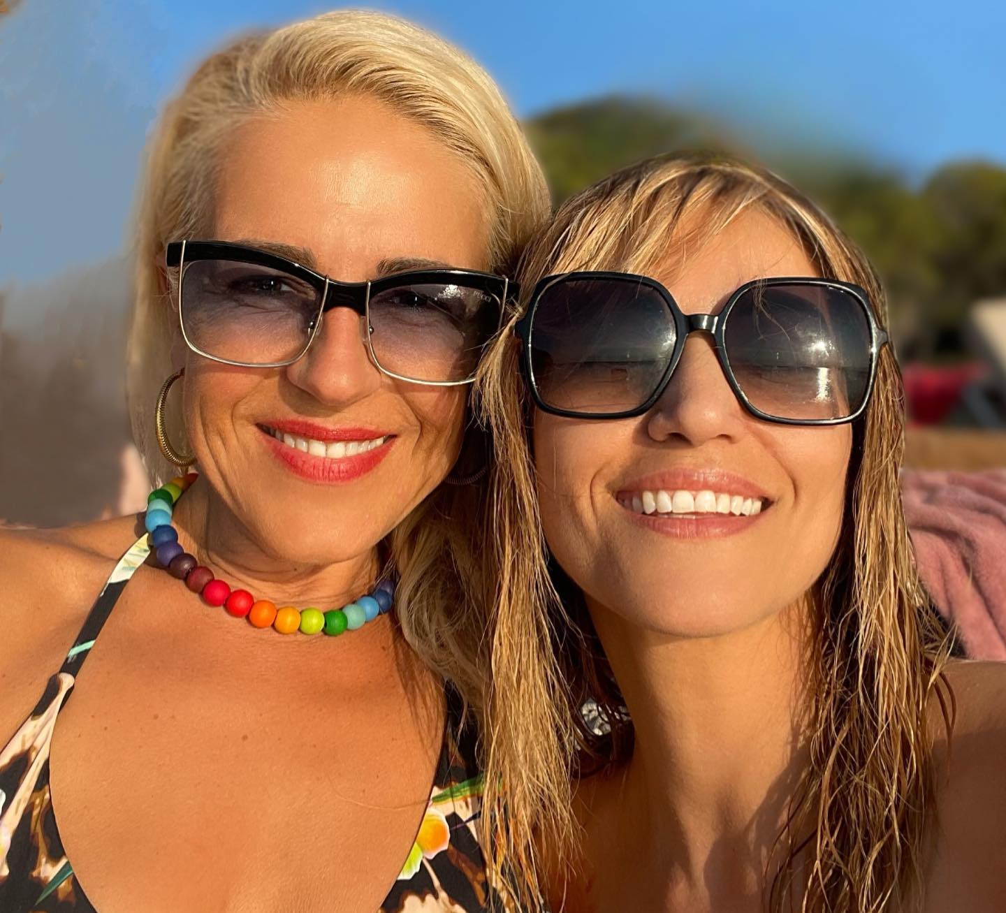 Photo shared by Sofia Pavlidou on June 25 2023 tagging @thomaisandroutsou. May be an image of 2 people blonde hair and sunglasses