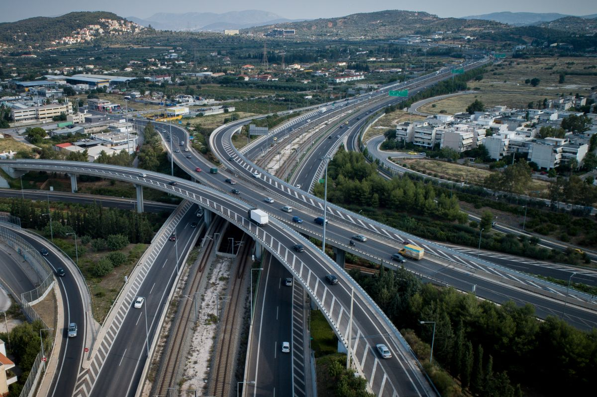 Η Αττική Οδός και οι Κρυφοί Έμμεσοι Φόροι για τους Πολίτες